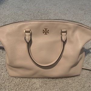 NWOT Tory Burch Robinson slouch satchel purse